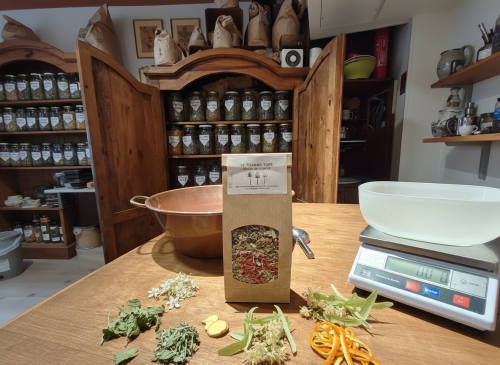 tisane be cool - le tizaner toké - lyon croix rousse tisane be cool - le tizaner toké - lyon croix rousse