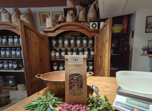 tisane caline- le tizaner toké - lyon croix rousse tisane caline- le tizaner toké - lyon croix rousse