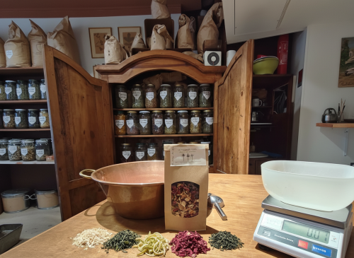 tisane mince alors - le tizaner toké - lyon croix rousse tisane mince alors - le tizaner toké - lyon croix rousse