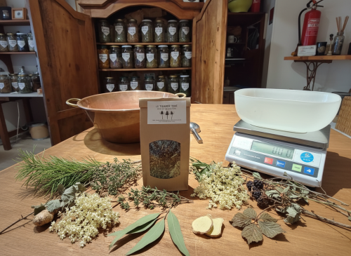tisane rhube- le tizaner toké - lyon croix rousse tisane rhube- le tizaner toké - lyon croix rousse